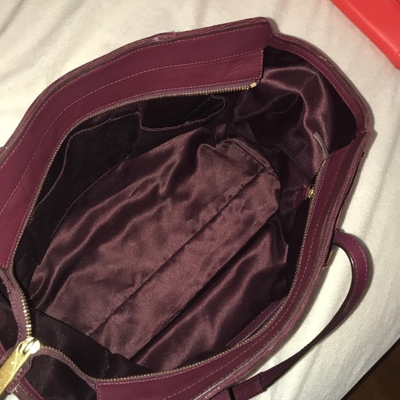 Coach bag. EUC!! Used for two months - Picture 7 of 8